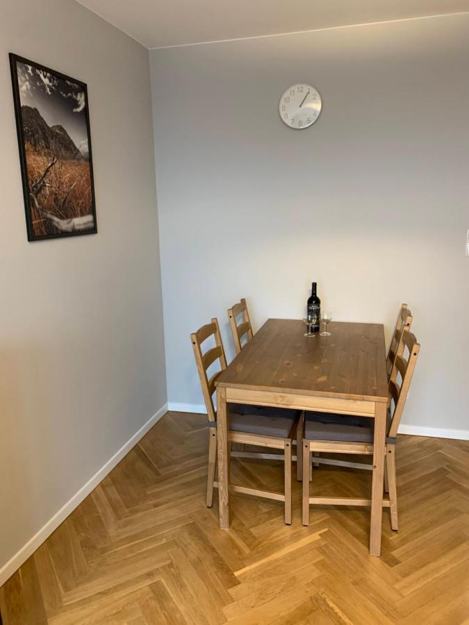 On The Wave - Sea-close With Balcony View - 30m2 Gdaňsk
